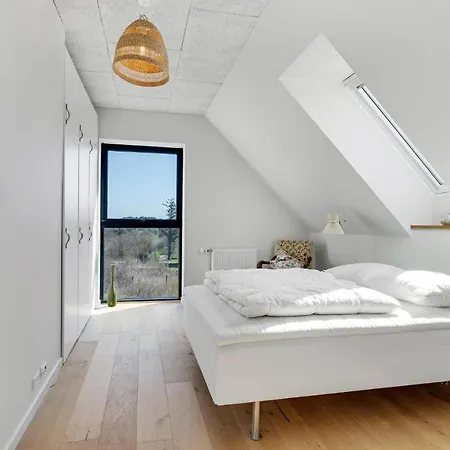 4 Bedroom Amazing In Løkken